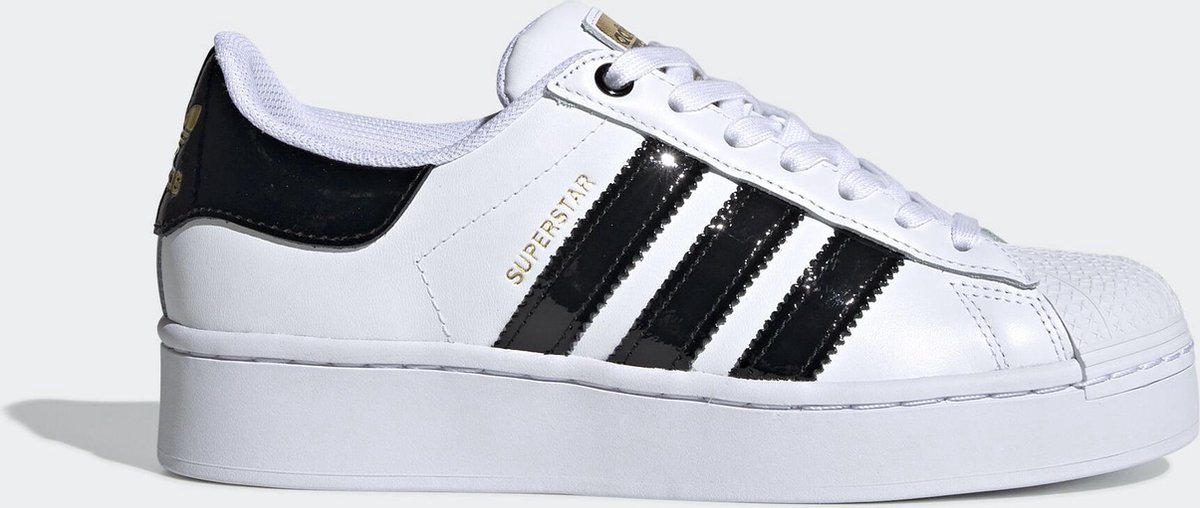 adidas Superstar Bold W Dames Sneakers - Ftwr White/Core Black/Gold Met. -  Maat 42 | bol