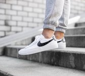 Nike blazer low W White/Black maat 37.5