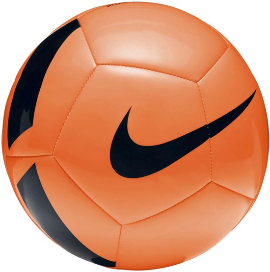 Nike Picth Team Voetbal 5 - oranje/zwart | bol.com