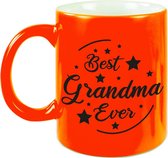 Best Grandma Ever cadeau mok / beker - neon oranje - 330 ml - verjaardag / bedankje - mok voor oma