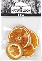 Gedroogde stukjes sinaasappel. d 40-60 mm. 5 stuk/ 1 doos