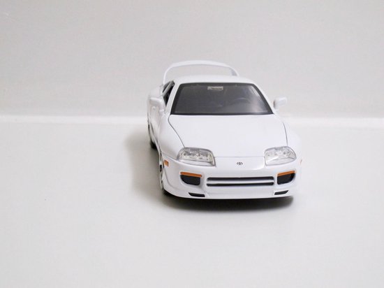 Bol Com Brian S Toyota Supra Van De Film Fast And Furious 7 2015 Wit 1 24 Jada Toys