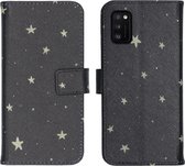 iMoshion Hoesje Geschikt voor Samsung Galaxy A41 Hoesje Met Pasjeshouder - iMoshion Design Softcase Bookcase - Goud / Zwart / Stars Gold