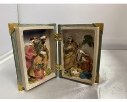 Kerststal in boek