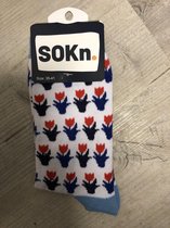 SOKn. trendy sokken "Rode Tulpen" maat 35-41  (Ook leuk om kado te geven !)