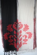 1001musthaves.com Wollen sjaal met ingeweven patroon in zwart crème wit en rood 50 x 180 cm