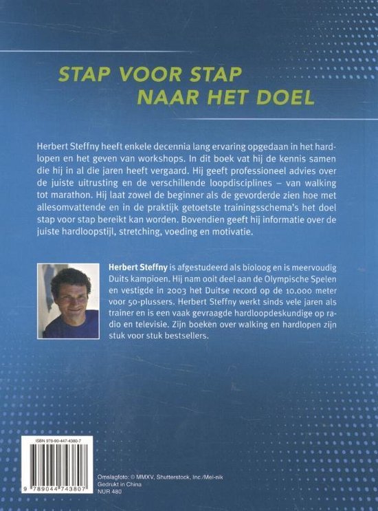 Boekomslag met de titel 'Stap Voor Stap Naar Het Doel' en een portret van Herbert Steffny.