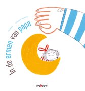 Een kind slaapt in een gele maan, vastgehouden door de arm van papa. Tekst 'In de armen van papa'.