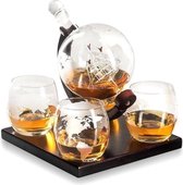 Decanteerkaraf - Wereldbol - Luxe Whiskey Karaf Set - 0,9 L - inclusief 4 glazen
