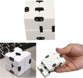 Fidget Kubus Infinity Cube Magic Finger Spinner   Friemelkubus   Wit