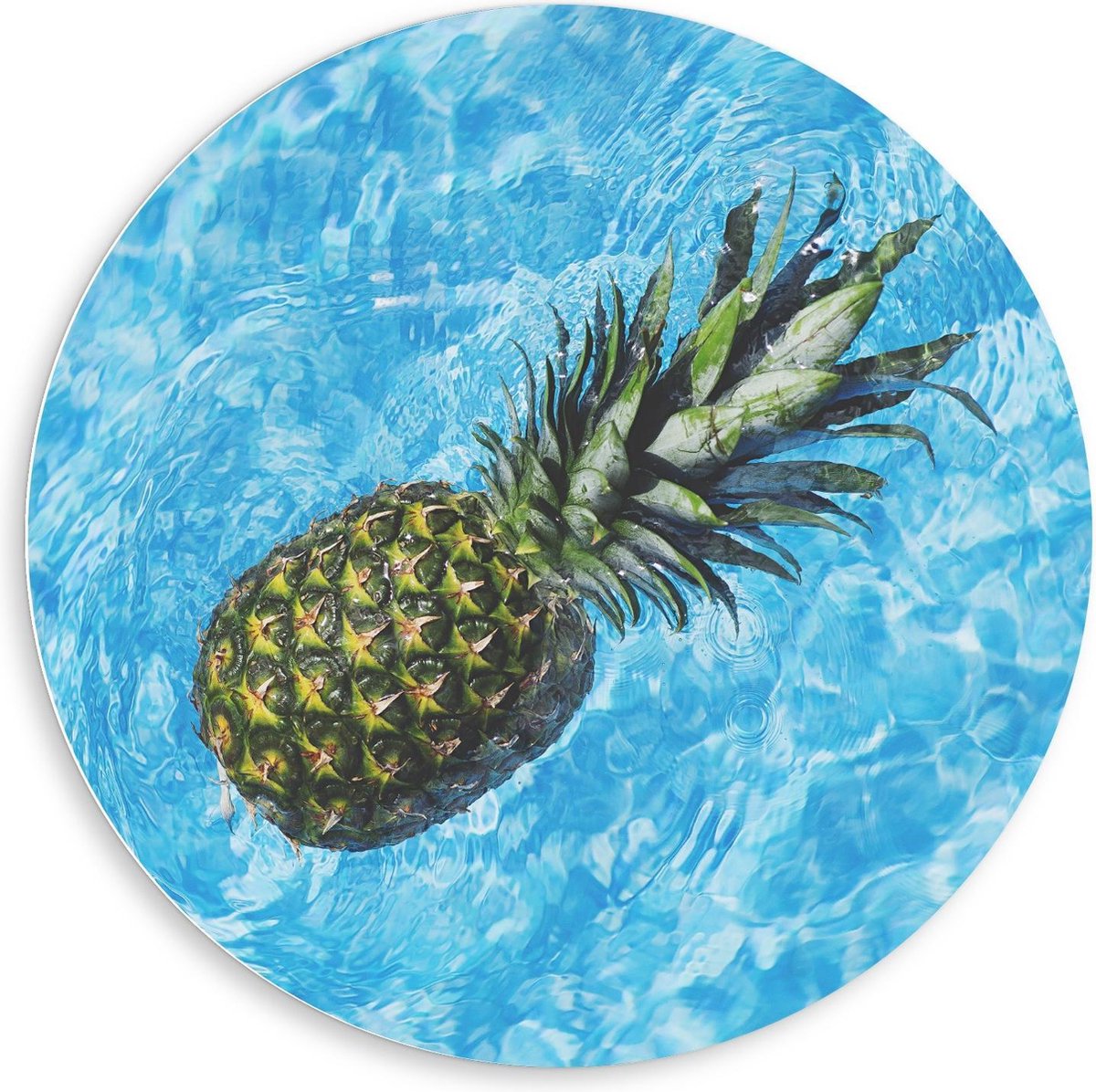Forex Wandcirkel - Ananas Drijvend in Water - 80x80cm Foto op Wandcirkel (met ophangsysteem)