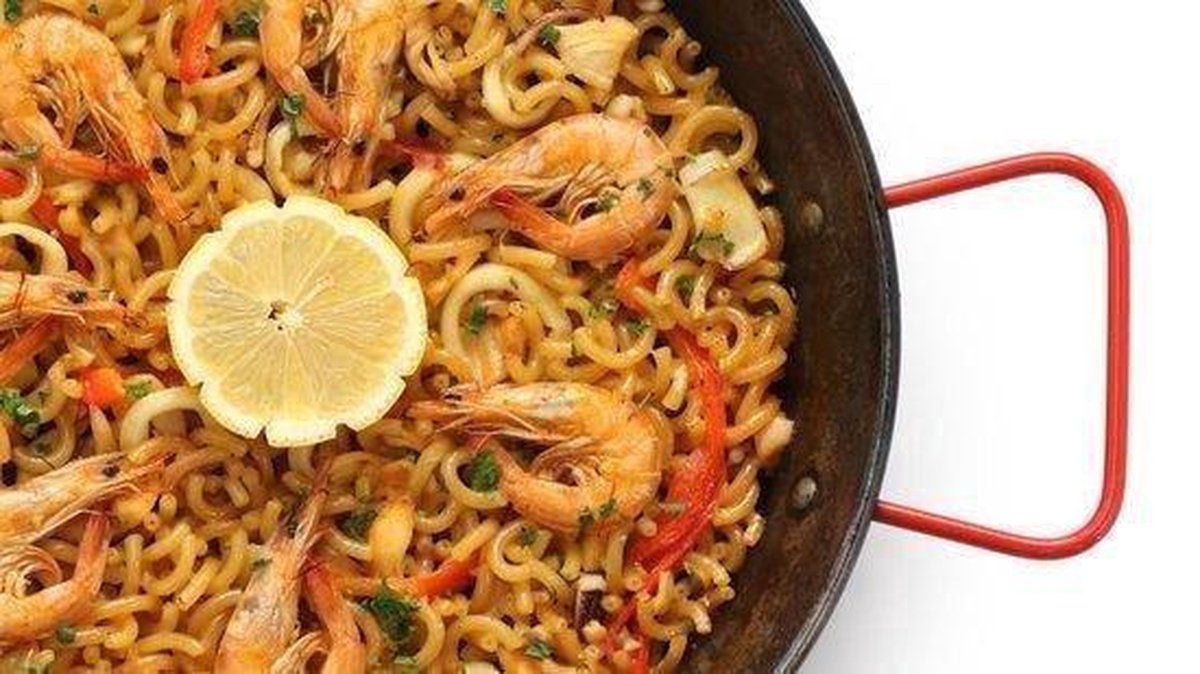 Goedkoopste 10 zakjes heerlijke paella kruiden SAZONADOR DE PAELLA met echte saffraan, het geheim van een echte Valenciaanse Paella. Geen kunstmatige ingrediënten en geen zout