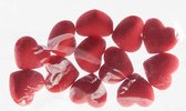 12st rode kunststof hartjes voor hanger Ø2cm | herbruikbaar | Valentijn | watervast | party | feest | versiering | tafeldecoratie | knutsel hobby