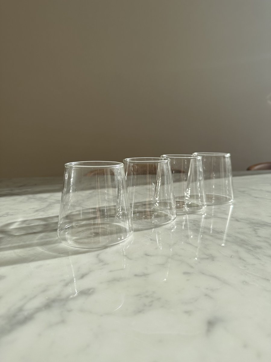 Glassy Studio - Doc. Whiskey Glazen - 4 stuks - Kegelglas - Drinkglazen - Kegelvormig - Waterglazen - Cocktailglazen - Whiskey glazen - 360ML