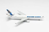 Herpa schaalmodel vliegtuig McDonnell Douglas MD-11F Western Global Airlines schaal 1:500 lengte 12cm