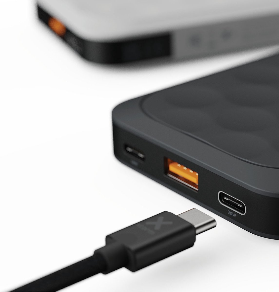 Xtorm Fuel Series 5 Powerbank 10.000 mAh met 20W Lader en Kabel - afbeelding 3