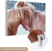 MuchoWow® Glasschilderij 150x100 cm - Schilderij acrylglas - Paarden - Veulen - Sneeuw - Foto op glas - Schilderijen