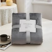 A&G Fleece deken 150x200 cm - Fleece Plaid - Plaids - Extra Zacht - Extra Dik - Comfortabel - 100% Polyester