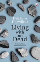 Boek kaft met de titel 'Living with our Dead' door Delphine Horvilleur, met stenen en het EC logo.