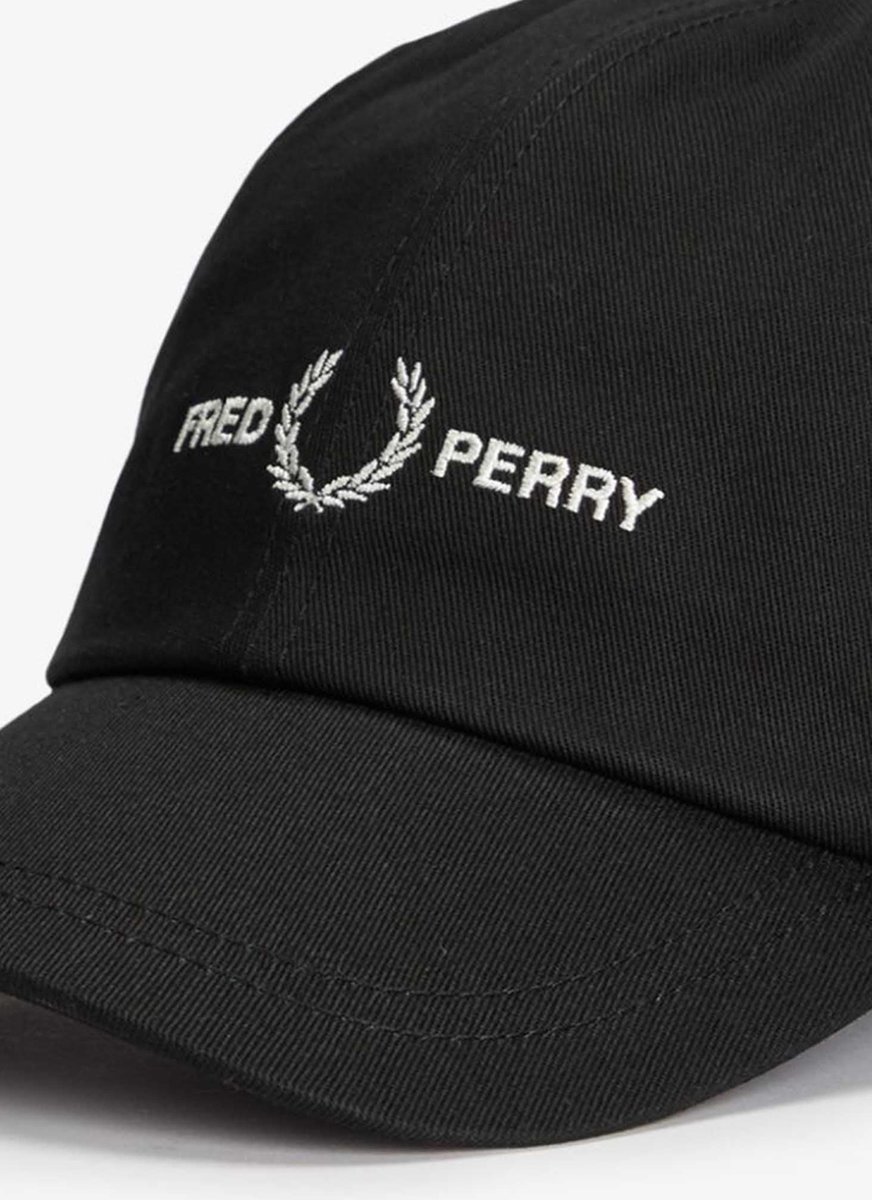 Chapeau en sergé avec marque graphique noir Fred Perry - Casquette Homme  sur MenCorner