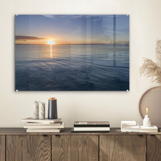 ® Glasschilderij 60x40 cm - Schilderij acrylglas - De zonsopkomst boven de stille zee - Foto op glas - Muurdecoratie woonkamer - Wanddecoratie slaapkamer - Schilderijen