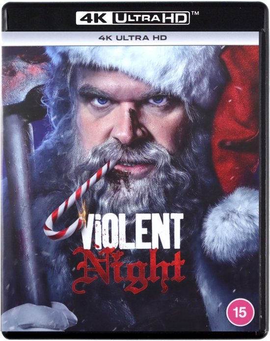 De voorkant van een 4K Ultra HD Blu-ray hoesje voor 'Violent Night'. David Harbour als een norse kerstman met een bijl en een gebroken kerststok.