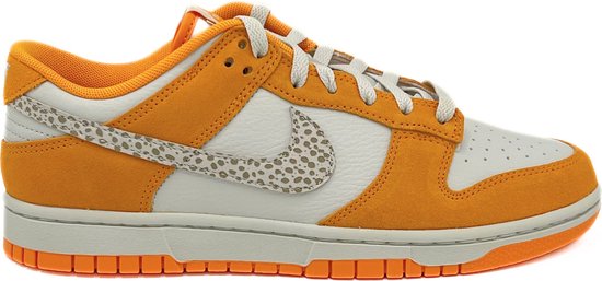 Nike Dunk Low - Maat 42 - Sneakers - Wit/Oranje