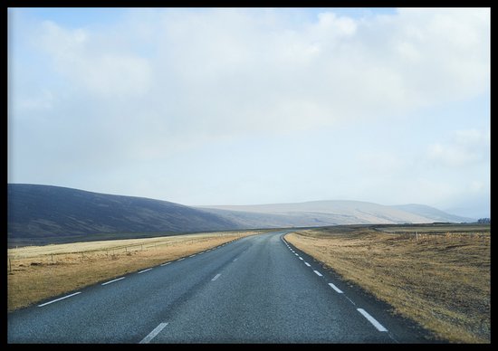 Poster IJsland road - Natuur poster - 70x50cm - Exclusief lijst - WALLLL