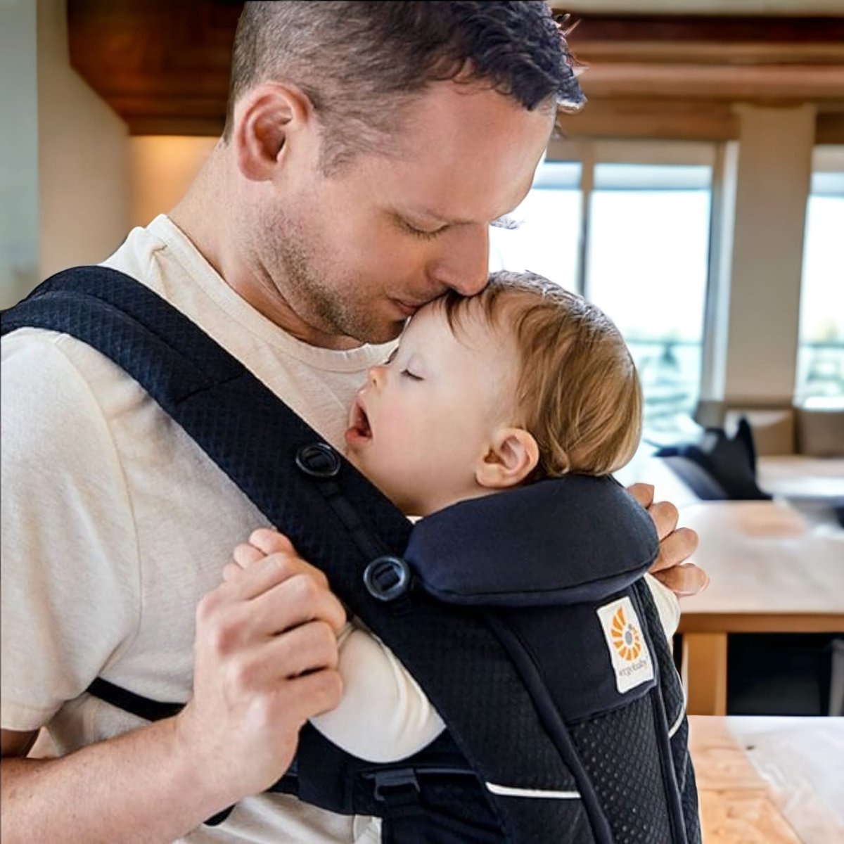 Ergobaby - Omni 360 - Breeze - Baby Draagzak - Onyx Black – foto 2