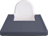 LITTLE-BUNNY silicone placemat past perfect op de IKEA Antilop kinderstoel donker grijs
