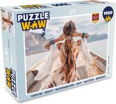 Puzzel Vrouw - Boot - Noorwegen - Wit - Water - Bergen - Legpuzzel - Puzzel 1000 stukjes volwassenen