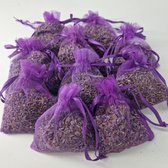 Biologische Lavendel - 10 geurzakjes ± 6 gram paars zakje - Geurzakje - Lavendel - Lavendelgeurzakjes - Biologisch - luchtverfrisser