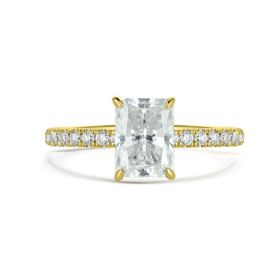 Astra - 18k Geelgouden Radiant Moissanite Ring met Pavé Zijstenen & Hidden Halo - 3.9 karaat