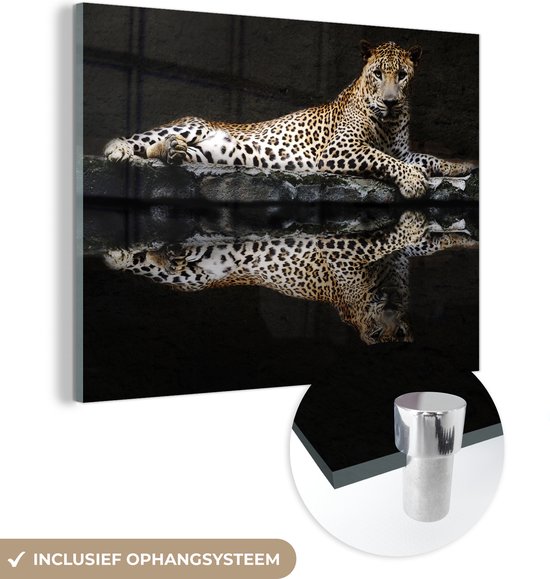 MuchoWow® Glasschilderij 160x120 cm - Schilderij acrylglas - Luipaard - Water - Bos - Foto op glas - Schilderijen