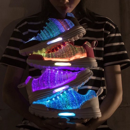 chaussures led fibre avec lumières taille 43 | bol.com