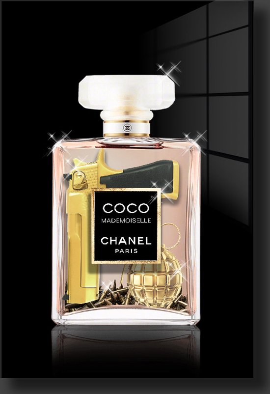 Tableau pistolet doré Coco Chanel sur plexiglas 60x90cm