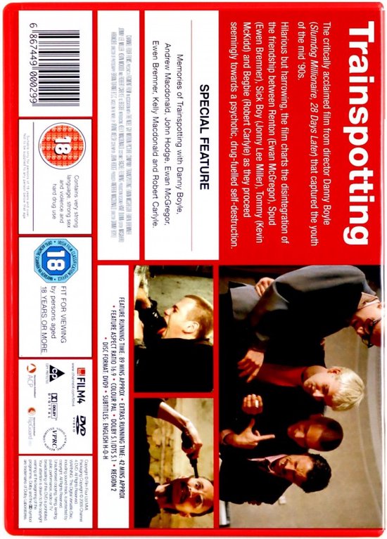 Achterkant dvd-hoes Trainspotting. Bevat tekst, een dvd-logo en vier mannen.