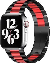 By Qubix Stalen schakelband - Zwart met rood - Geschikt voor Apple Watch 42 - 44 - 45 - Ultra - 49mm - Compatible Apple watch bandje - smartwatch