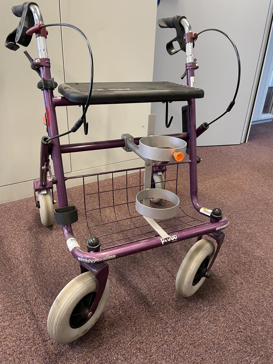 Goedkoopste PREMIS - ZUURSTOFFLESHOUDER VOOR OP HET MIDDEN VAN DE ROLLATOR