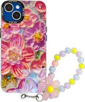 MNCdigi - Oil Paint beschermhoes - Bloem - Geschikt voor iPhone 15 - Trendy telefoon case met kralen polsband en diamanten camera covers