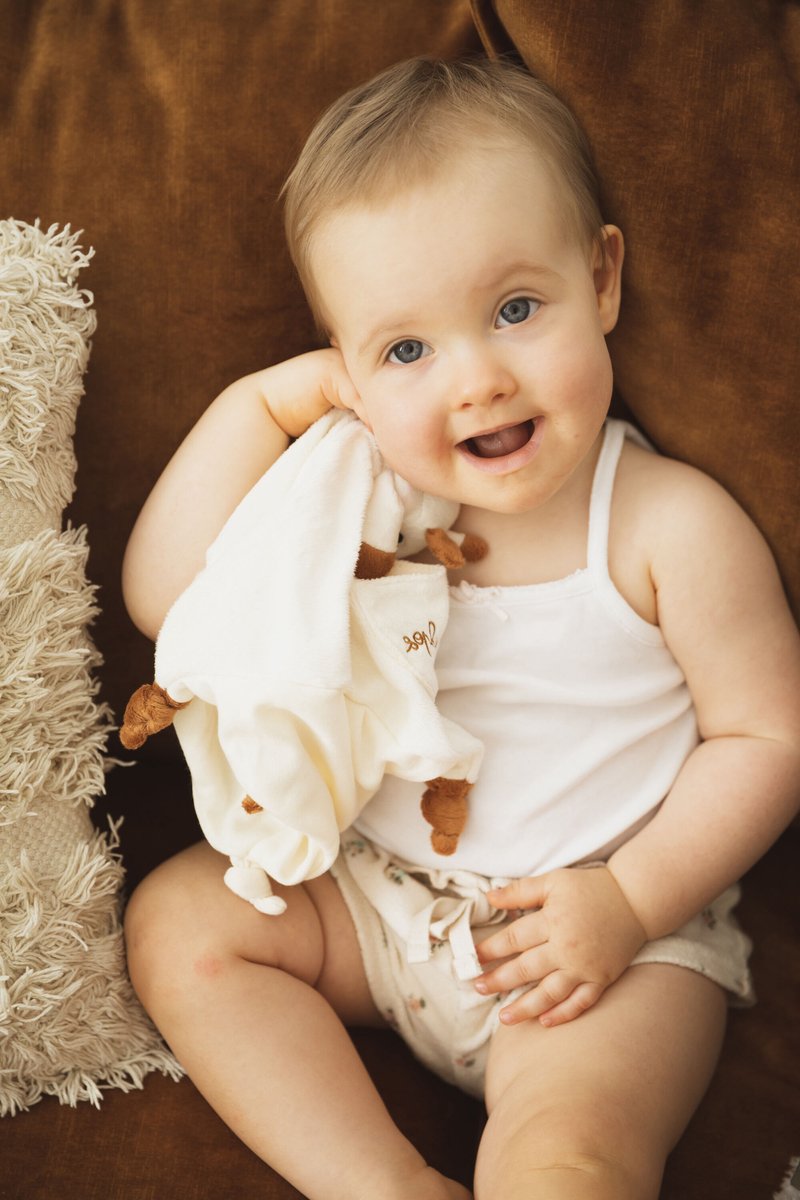 Sophie de giraf knuffeldoekje met speenhouder - Speenknuffel - Speendoekje - Kraamcadeau - Babyshower cadeau - Vanaf 0 maanden - 30 x 30 cm — afbeelding 9