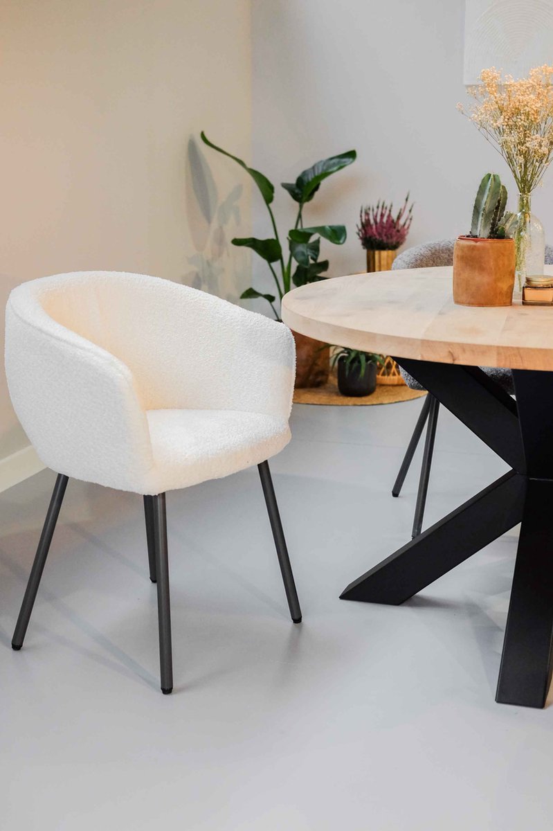 Ronde Eiken eettafel 4 personen | 130cm | Duumaa Tafels | Eikenhout | Matrix poot