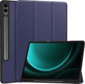 Case2go - Tablet hoes geschikt voor Samsung Galaxy Tab S9 FE Plus (2023) - Tri-fold Case - Met Pencilhouder - Donker Blauw