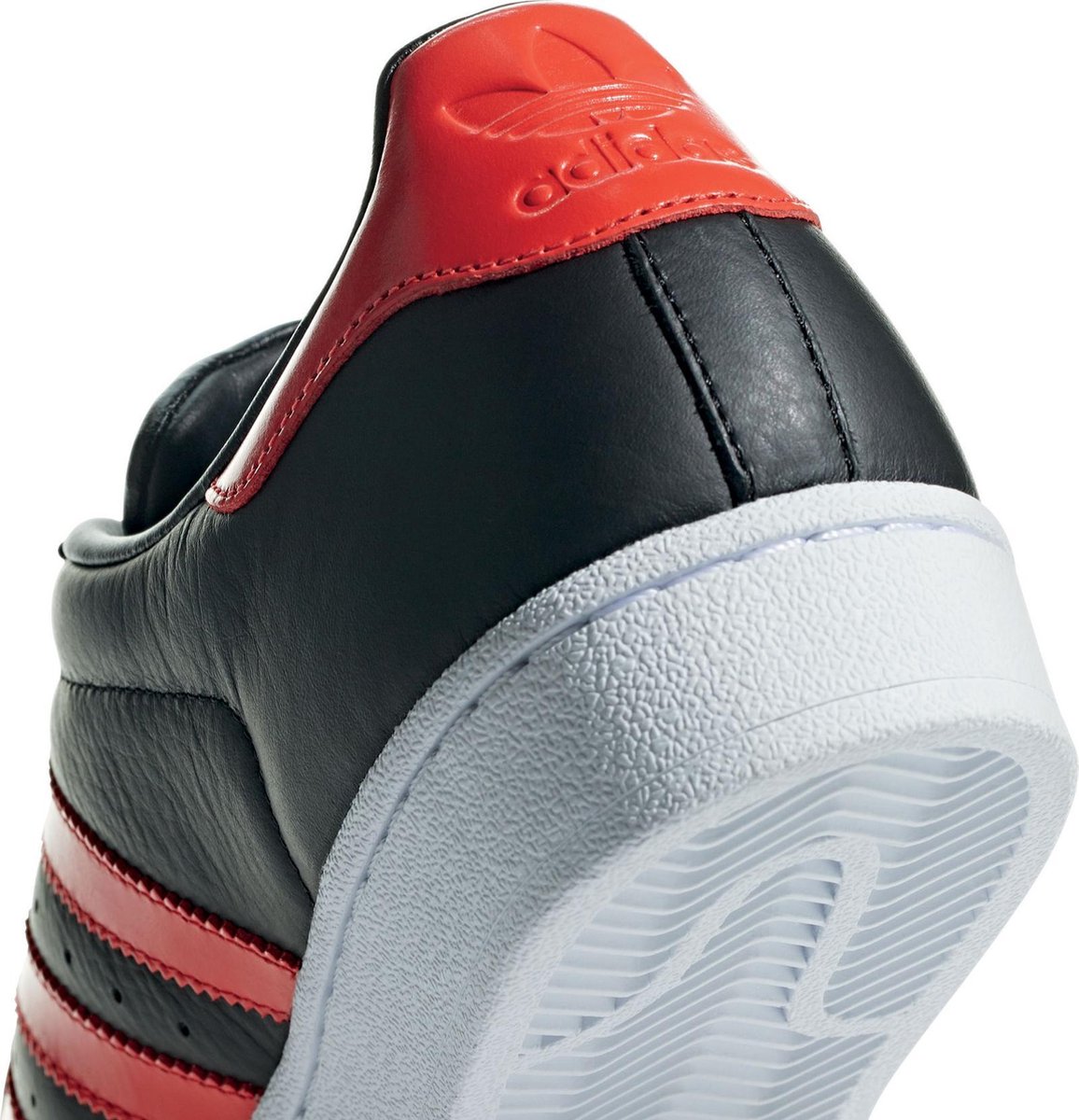 adidas Superstar Sneakers Sneakers - Maat 43 1/3 - Unisex - zwart/rood/wit  | bol.com