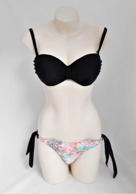 envelop verkoopplan Miles Push Up Bikini Zwart - Maat S ( maximizer bikini) | bol.com