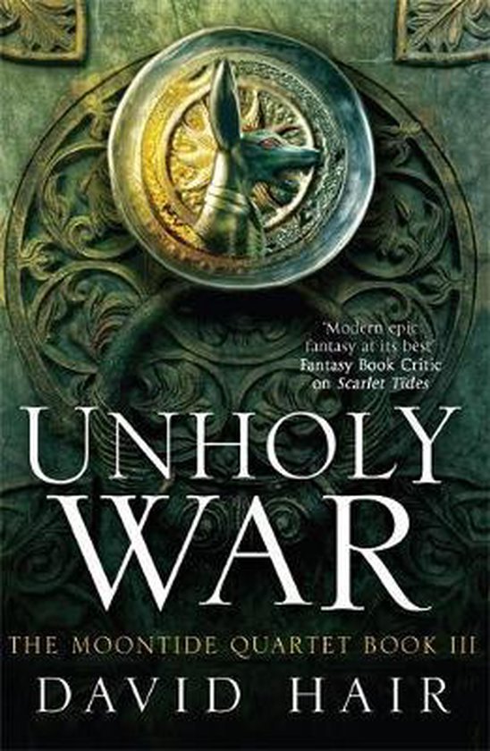 Boekomslag van 'Unholy War' door David Hair, met een gedetailleerd, oud-Egyptisch geïnspireerd ontwerp.