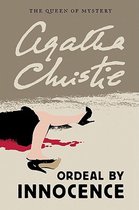 Boekomslag van 'Ordeal by Innocence' door Agatha Christie, met een afbeelding van een vrouwelijk been met bloedvlekken.