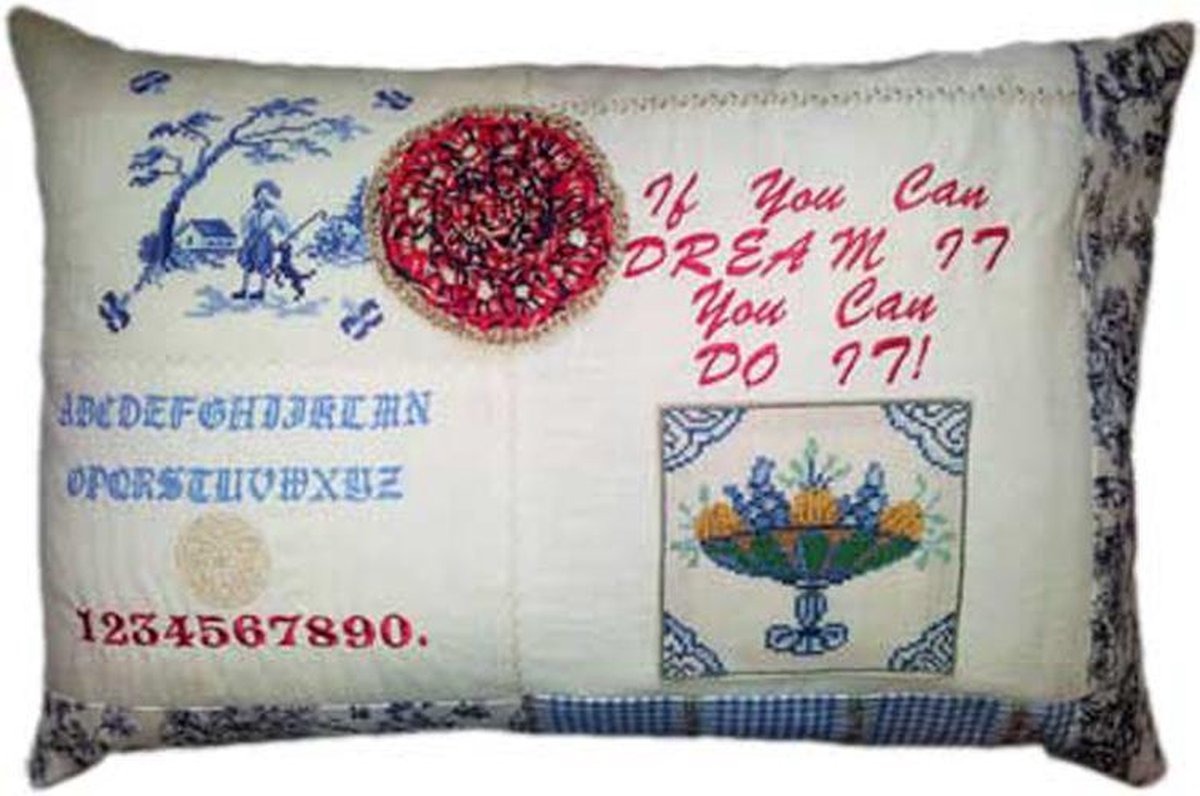 Toetie & Zo Handgemaakt Kussen If You can Dream it, borduurwerk, romantisch, 60x40, kinderkamer, babykamer, romantisch