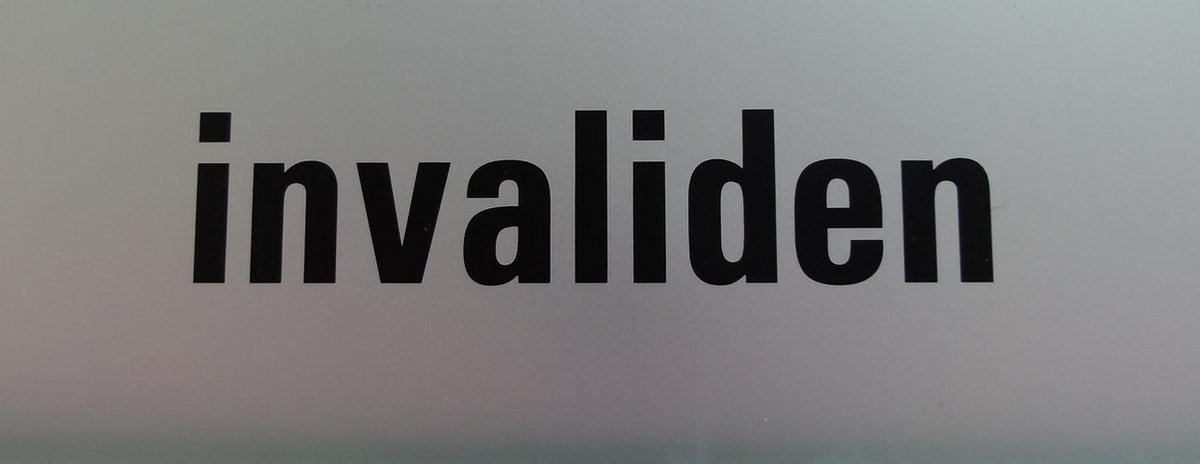 Aluminium deurbordje tekst: invaliden | 5 jaar garantie | Zelfklevend | 130x50x0,5 mm