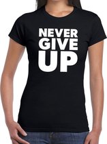 Never give up tekst t-shirt zwart dames XS